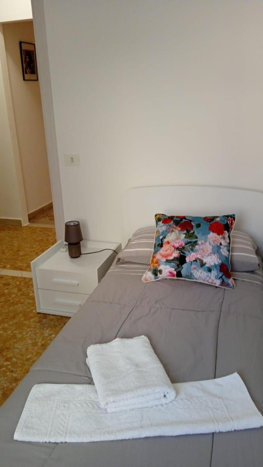 Gabrielli Rooms & Apartments - Fiera ヴェローナ エクステリア 写真